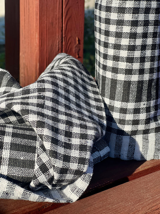 Virtuves dvielis - melns rūtains