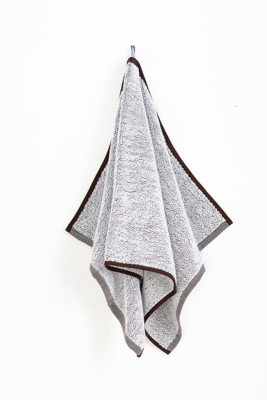 Biezais frotē dvielis / 2 izmēri / brūni balts