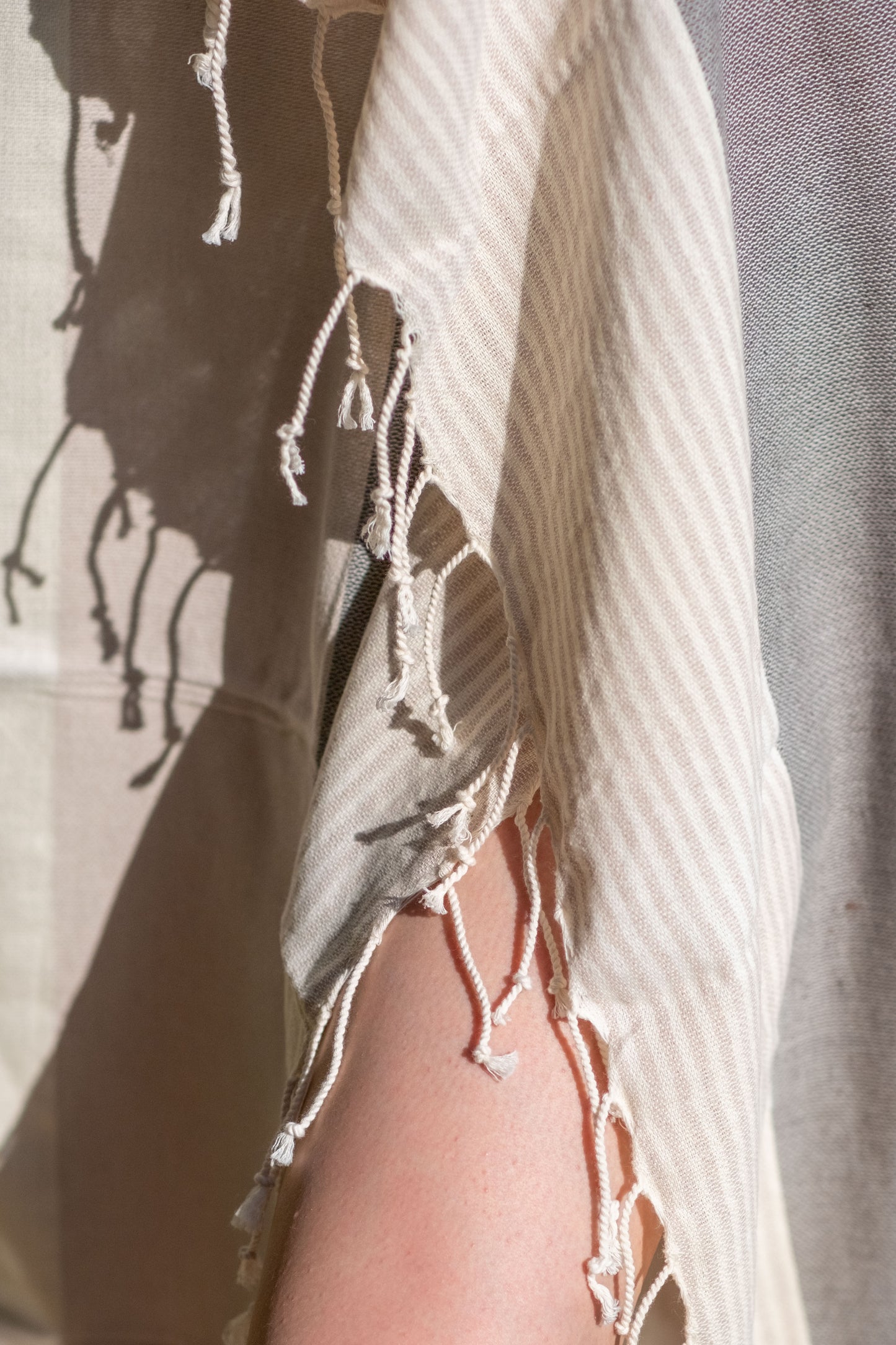 Beach Towel Apola - grey/white