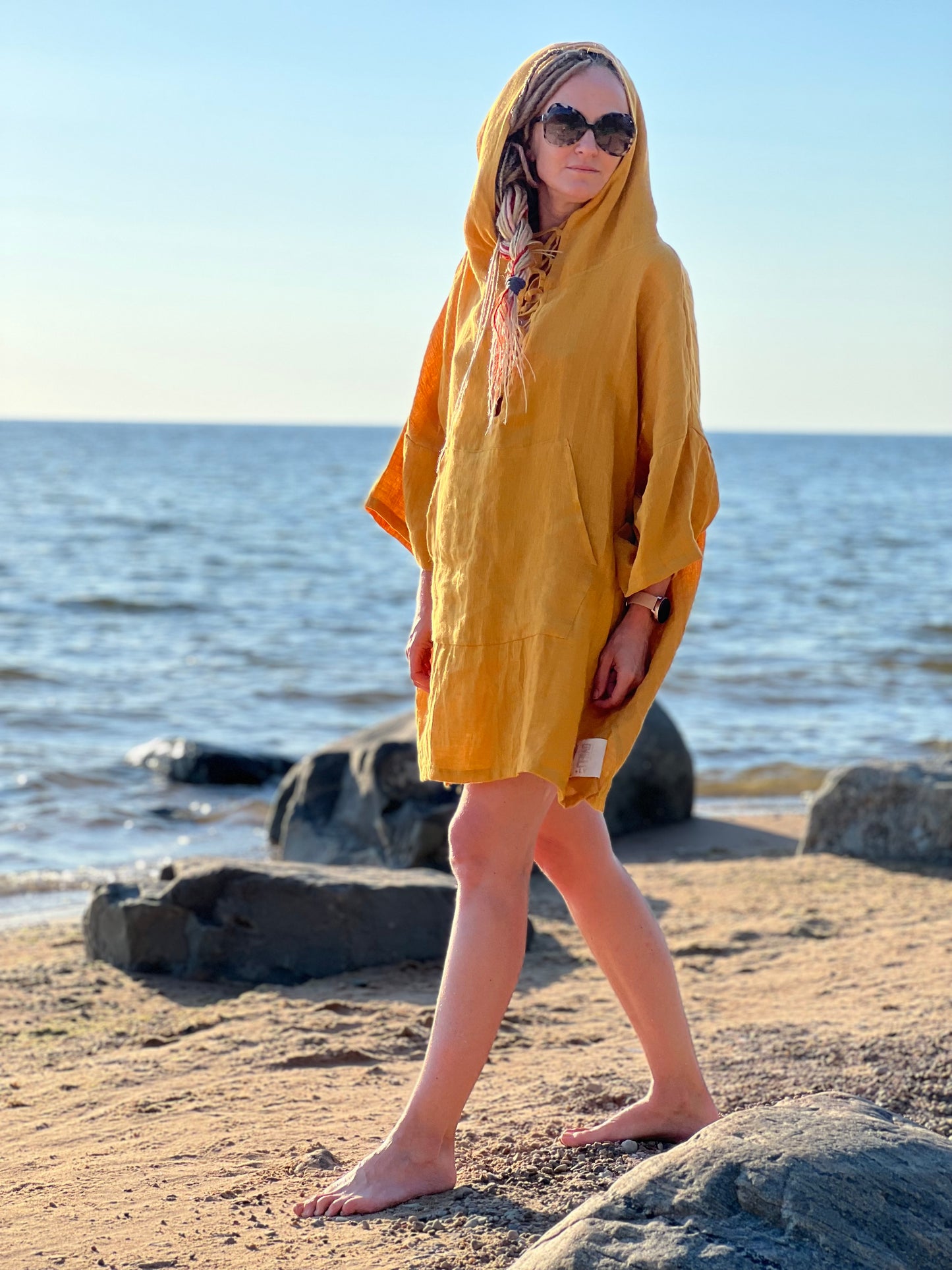 Lina Pončo unisex - dzeltens