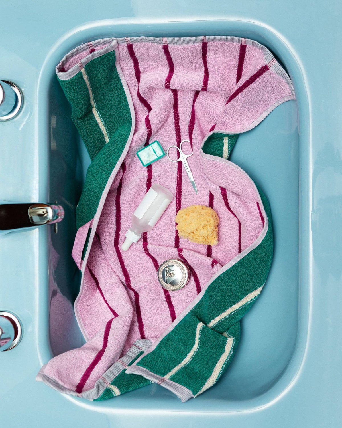 Petra Towel: Hand Towel