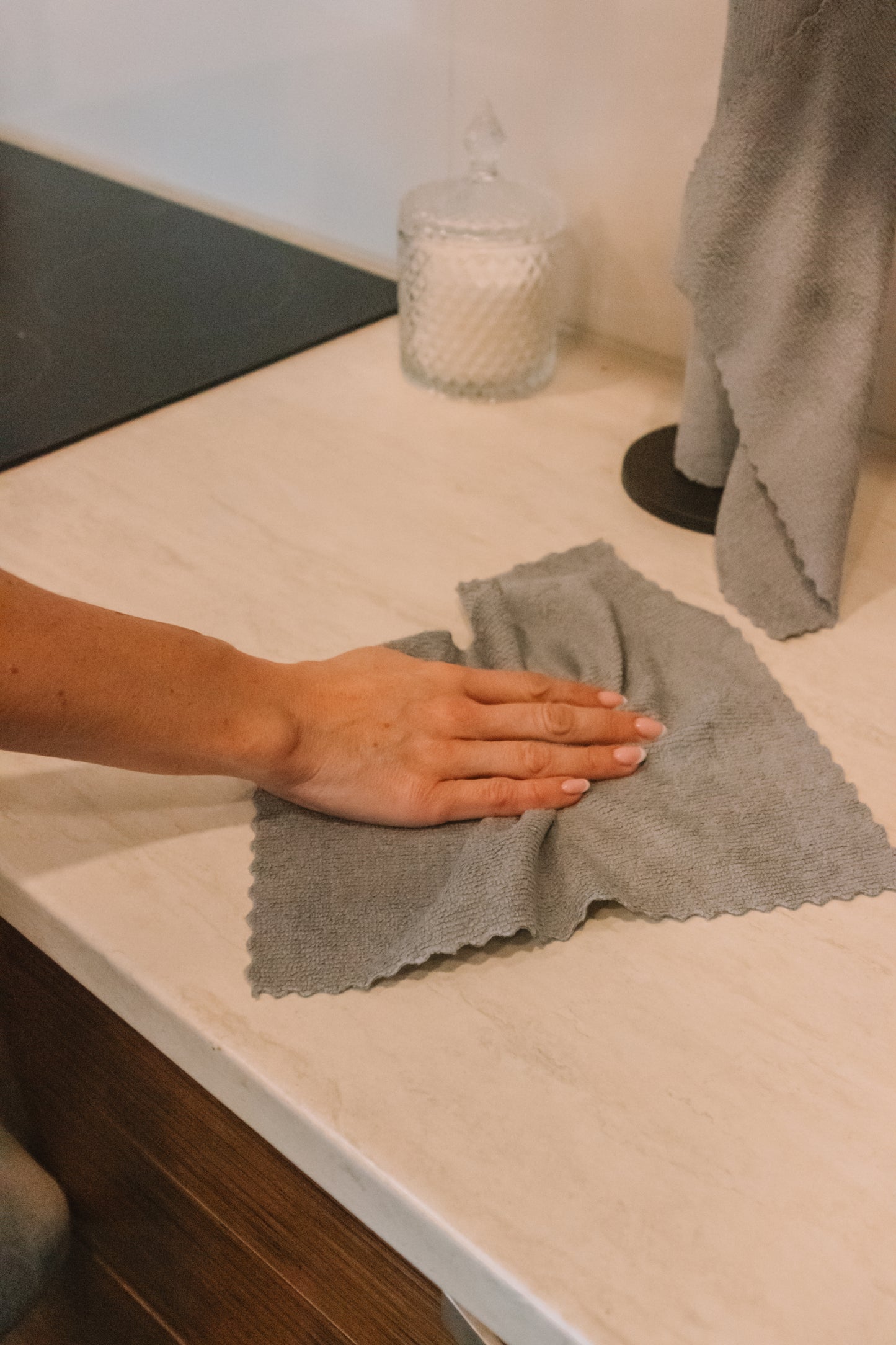 Noplēšami mikrošķiedras dvieļi rullī, 50gb 30x30cm