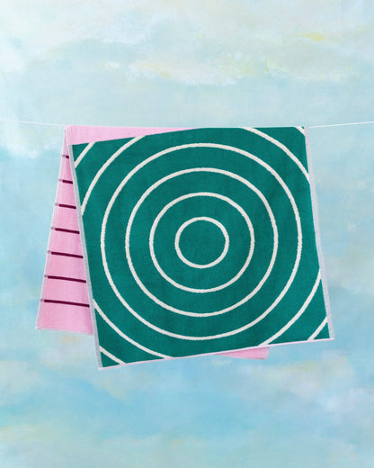 Petra Towel: Bath Towel