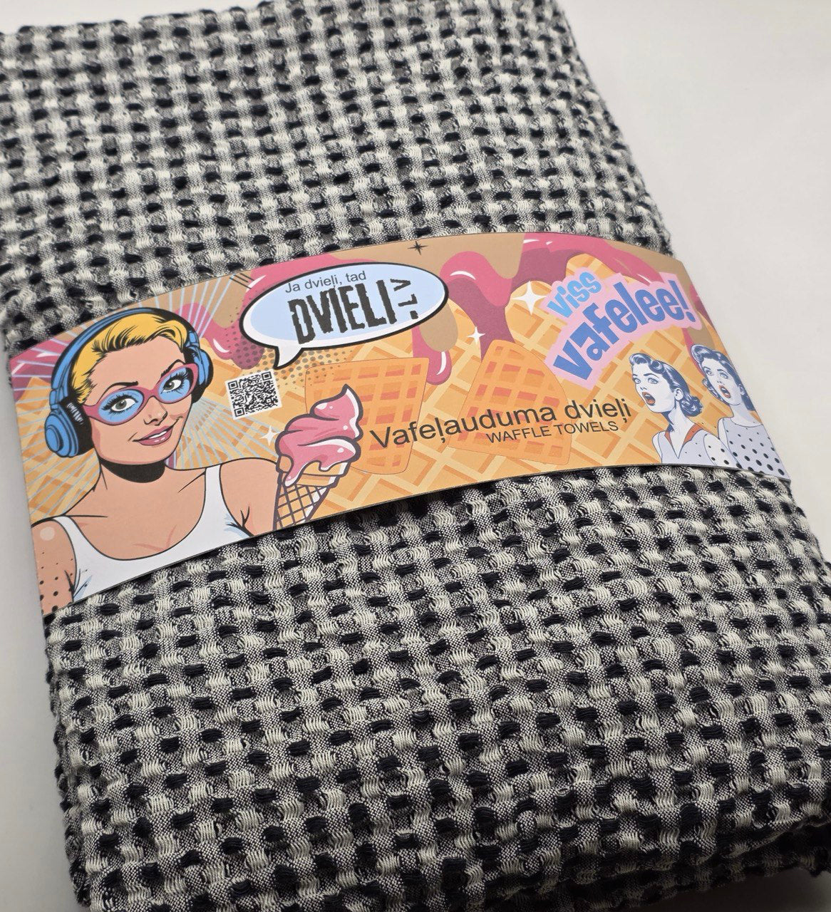 Linen waffle towel / BLACK & WHITE